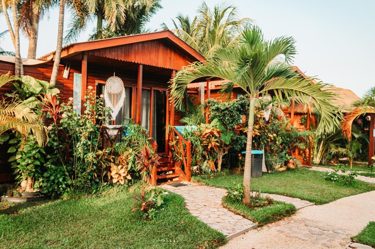 Blue Bird Hotel Bacalar Exterior foto